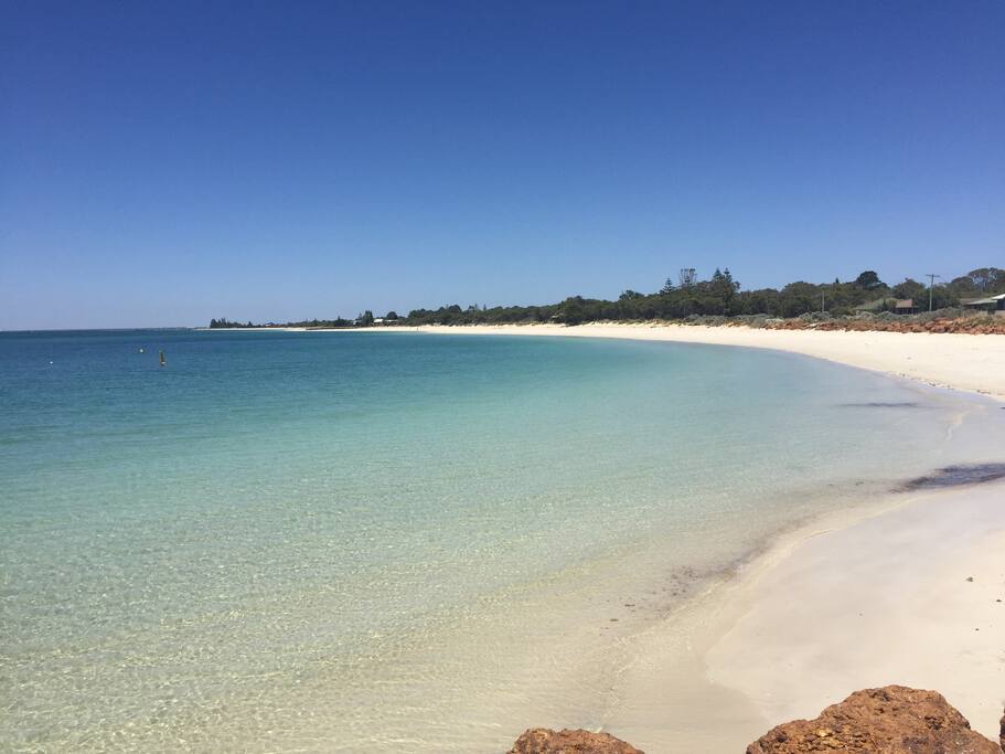 Busselton Beach Side on Blue Apartments for Rent in West Busselton