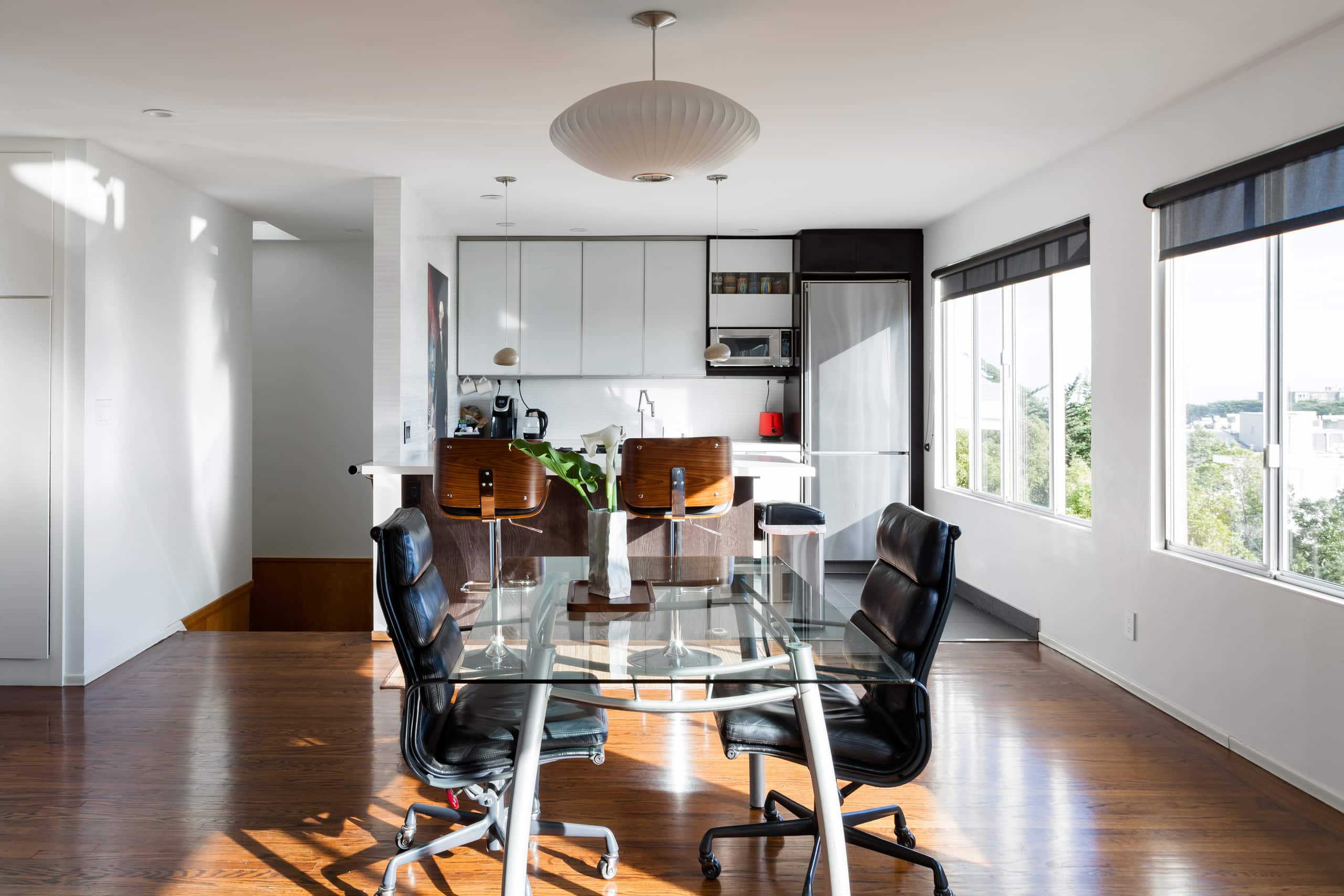 Home in San Francisco · ★4.99 · 3 bedrooms · 3 beds · 2 baths - Image 9