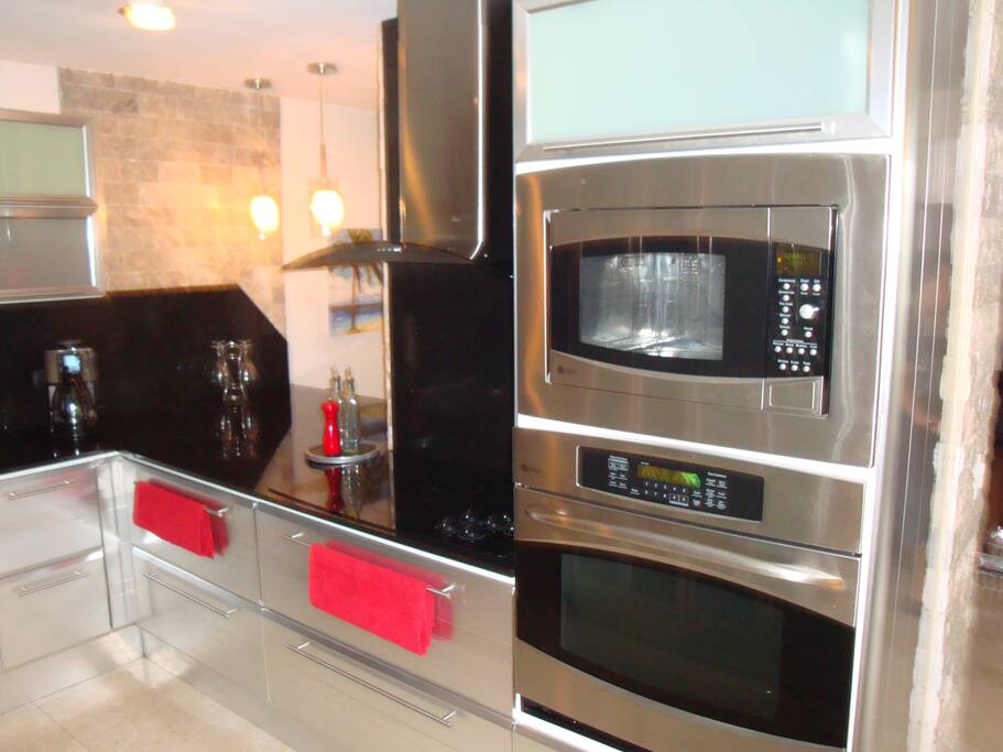 Chefs' Kitchen