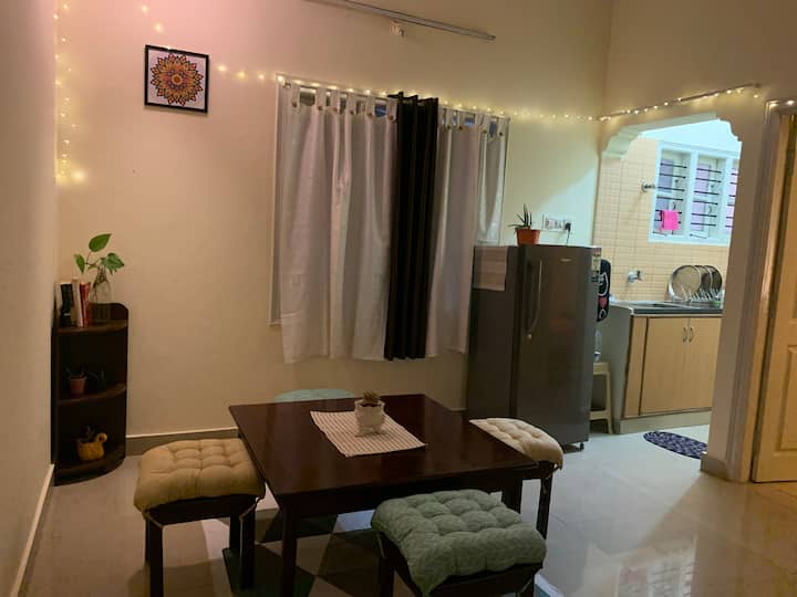 Apartment bathed in Sunshine 1 EKTA RESIDENCE Condominiums for Rent