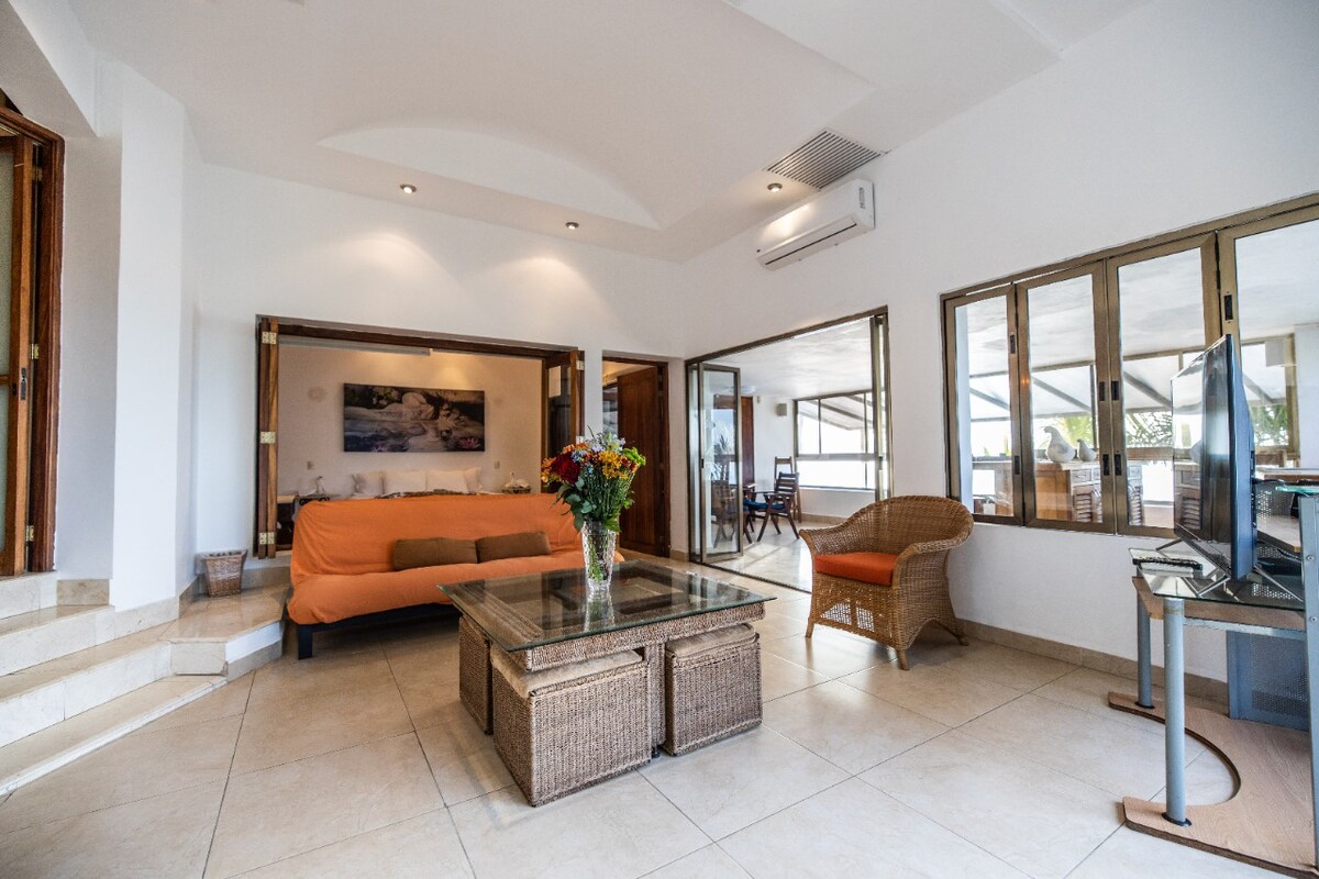 9BR House in Puerto Vallarta — 9 bedroom vacation rental in Puerto Vallarta