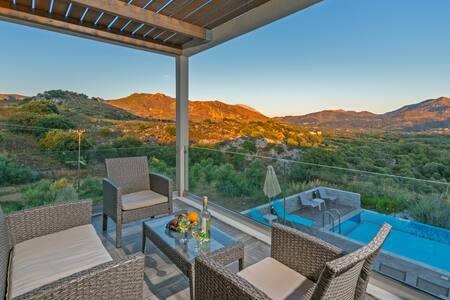 A1villa infinity pool 2bedrooms 2bathrooms