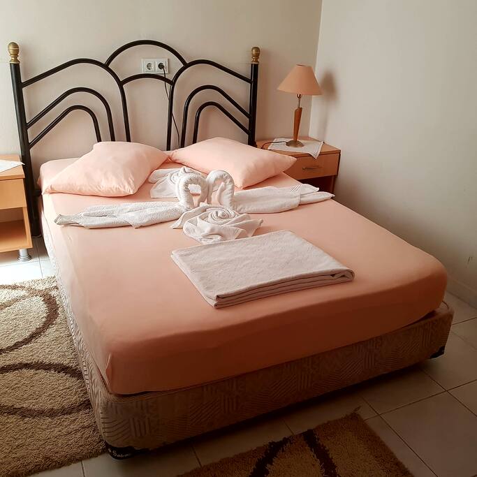 dbl room, for two people