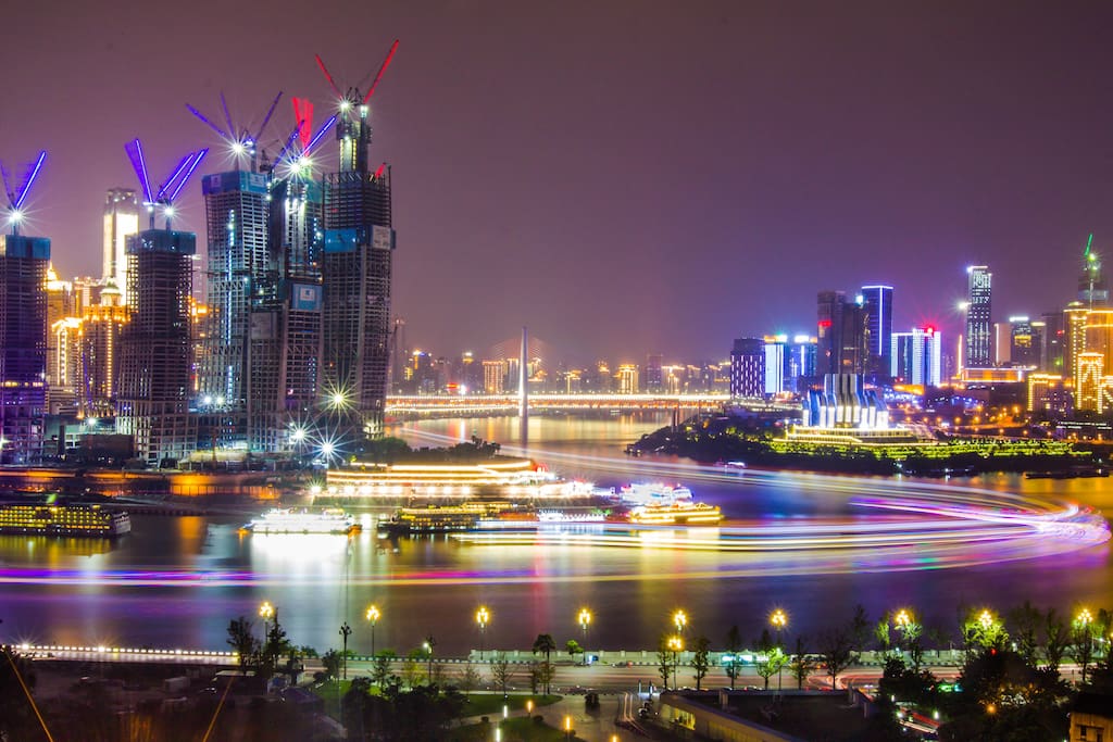 阳台看夜景