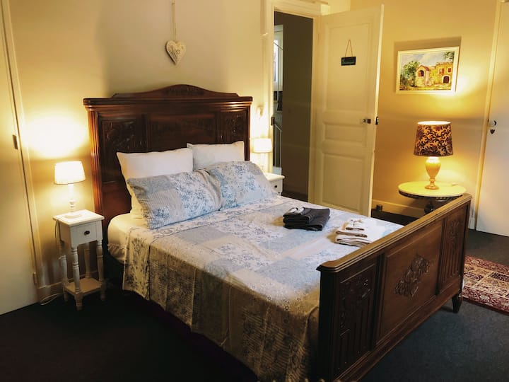 غرفة لوراغايس