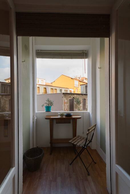 Balconcino per una rilessante lettura