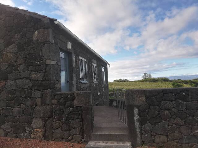 Fajã House