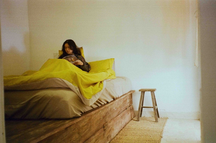 La camera da letto è un morbido letto king-size, con luce notturna 