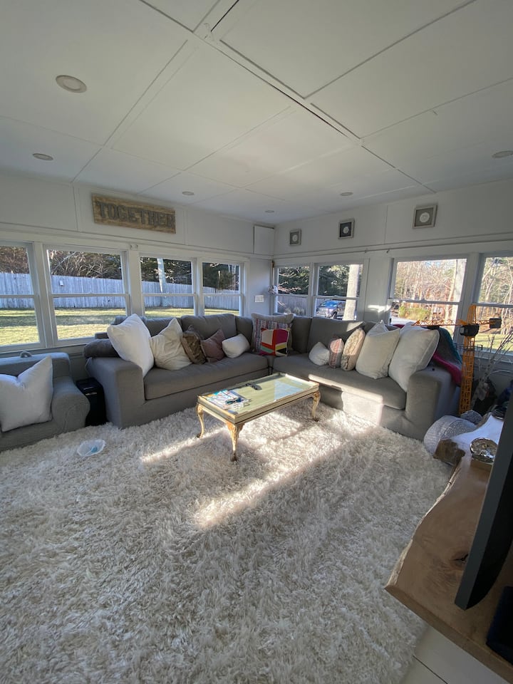 Amagansett Cottage In Town And Walk To The Beach - East Hampton