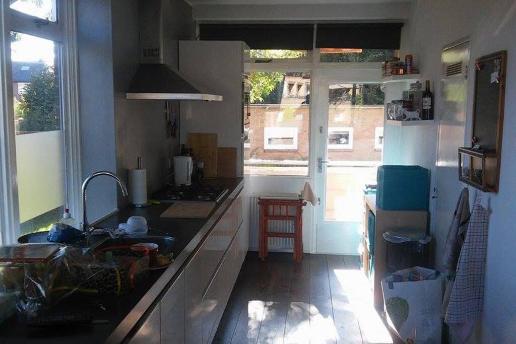 Nice and bright kitchen.