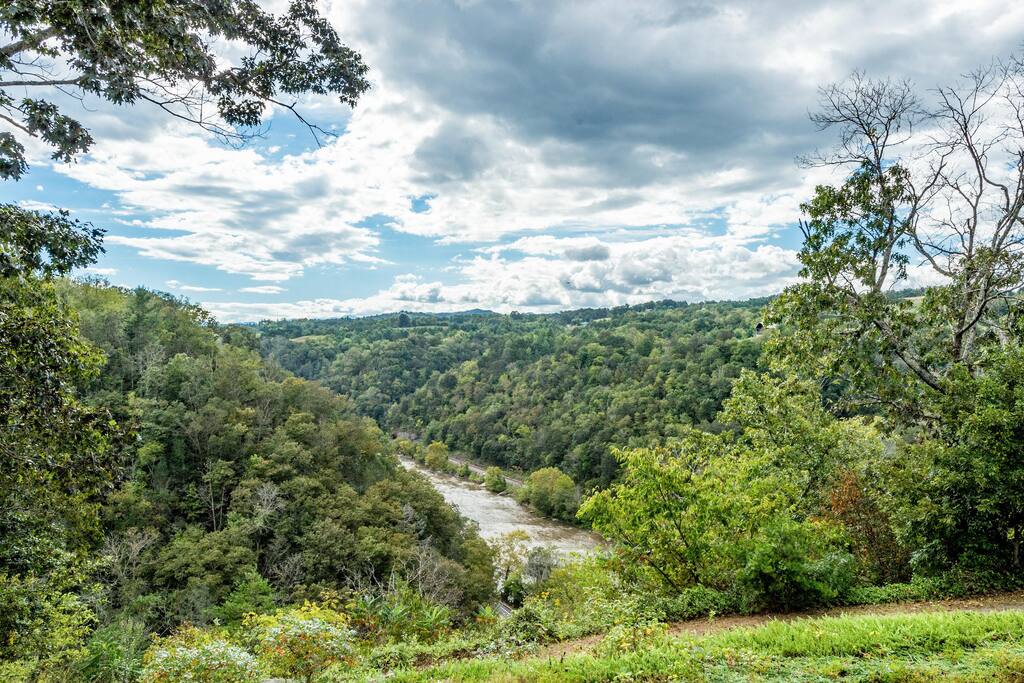 Welcome to Marshall! This charming cabin is professionally managed by TurnKey Vacation Rentals.