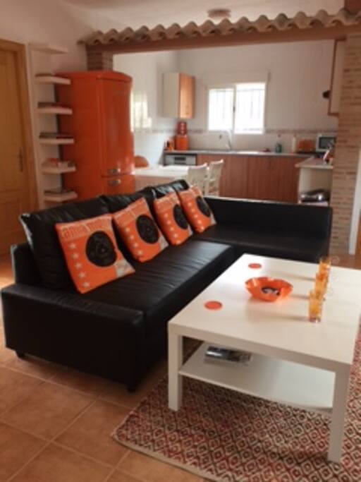 Lounge/Kitchen
