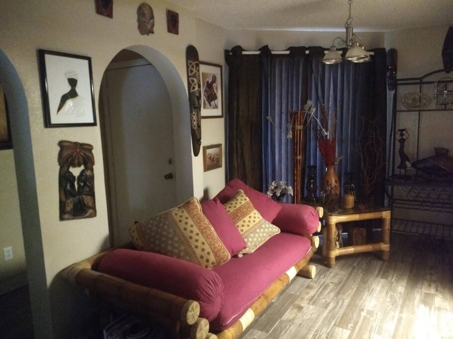 Sitting area near the Kitchen