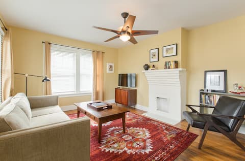 Successful Airbnb property: Cozy Hygge Bungalow 3 BR 1 BA Close to Downtown in Woodfin