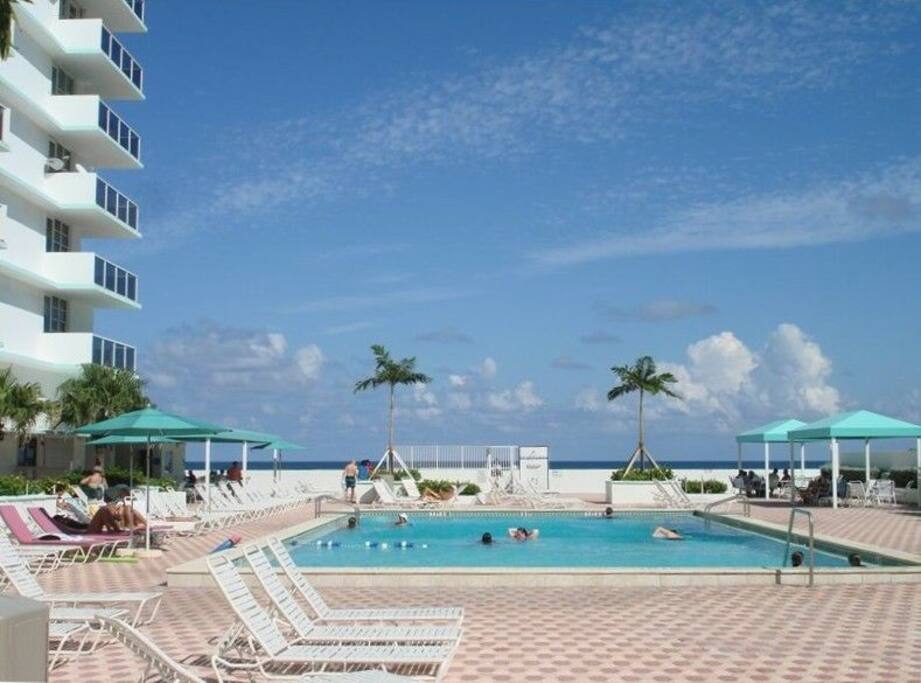 Heated pool
