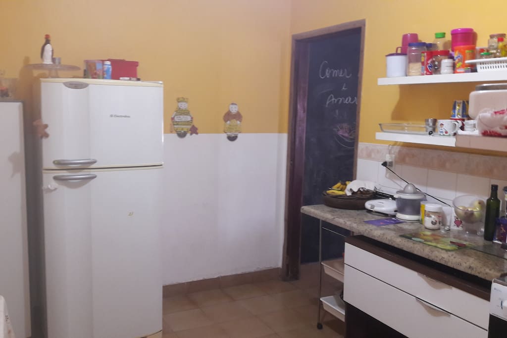 Cozinha Equipada e lavanderia