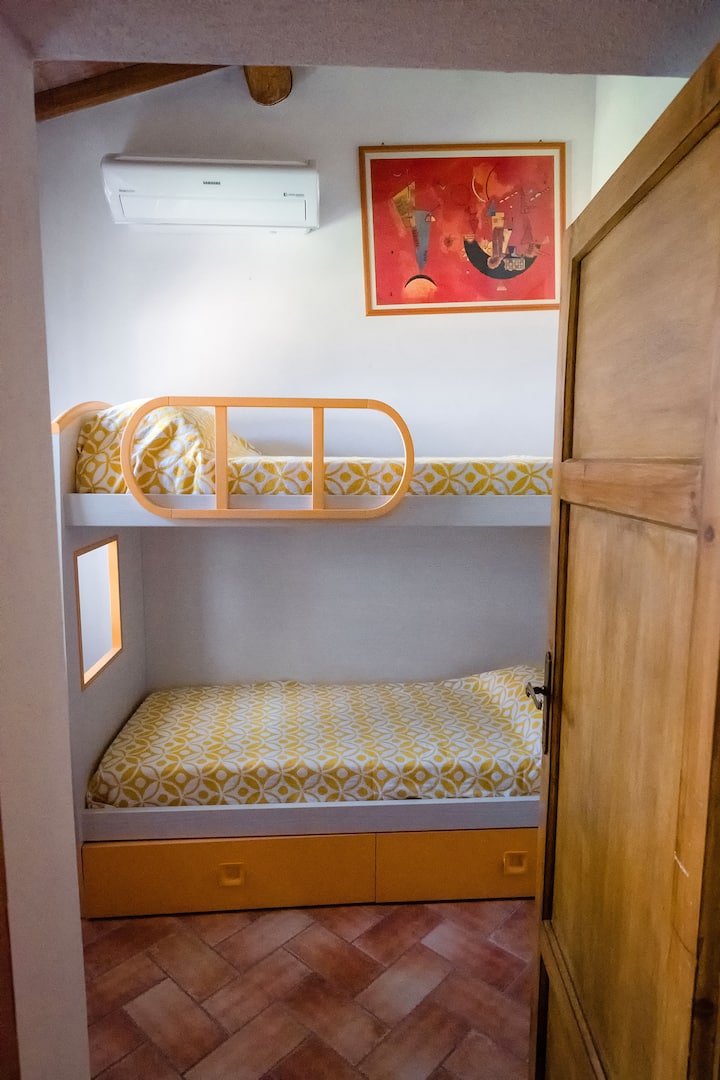 საძინებელი 3