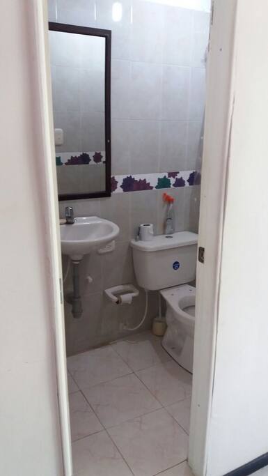 Baño Alcoba # 1