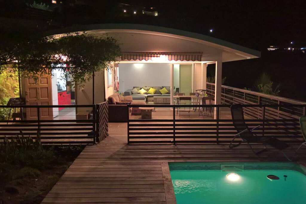La maison depuis notre piscine