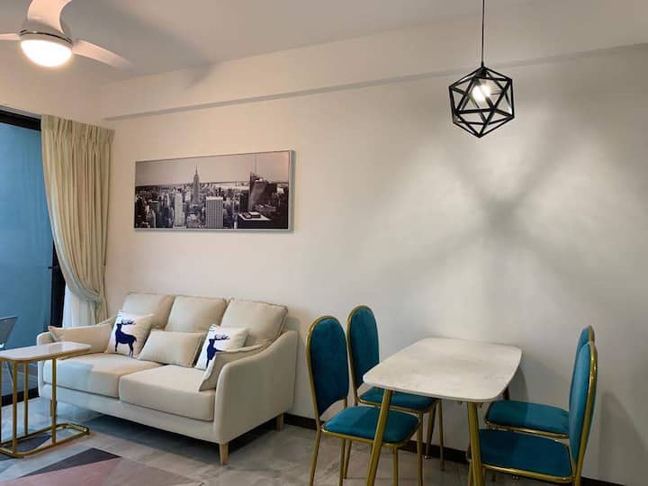 Luxurious 2 Bedroom 2 Bath Apartment, Jurong East - Singapur