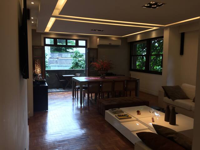 Leblon 3 suítes melhores bares 180m2 gallery image 2