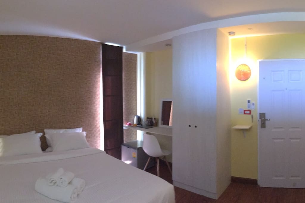 ห้องผลไม้สีเหลือง A สำหรับ 2 ท่าน
Yellow fruit room A for 2 persons 800 THB