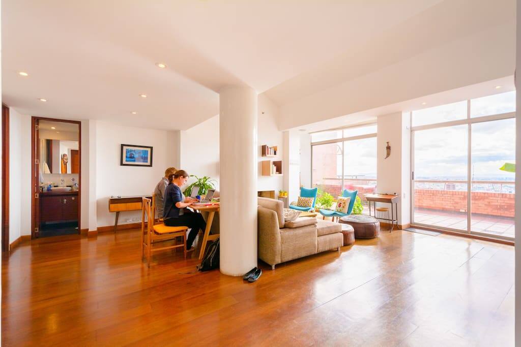 Living room to share