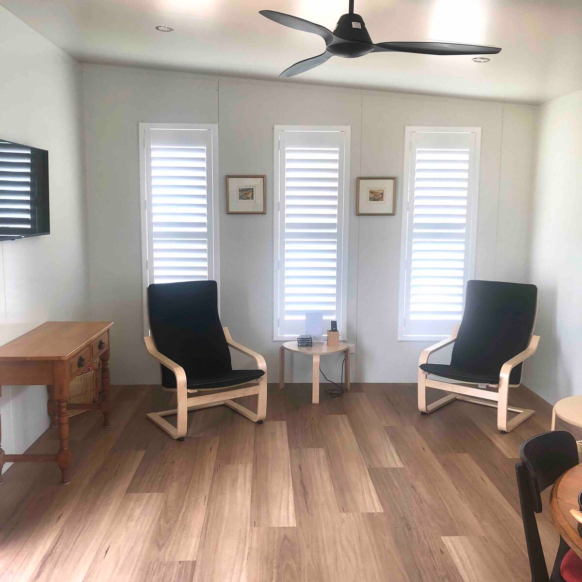 Top Airbnb: Labanna Lake- private & safe in Dubbo