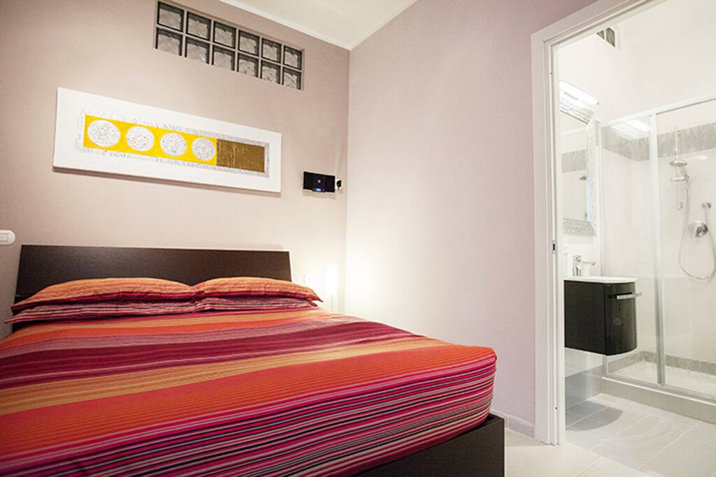 Stanza con bagno privato e terrazzo