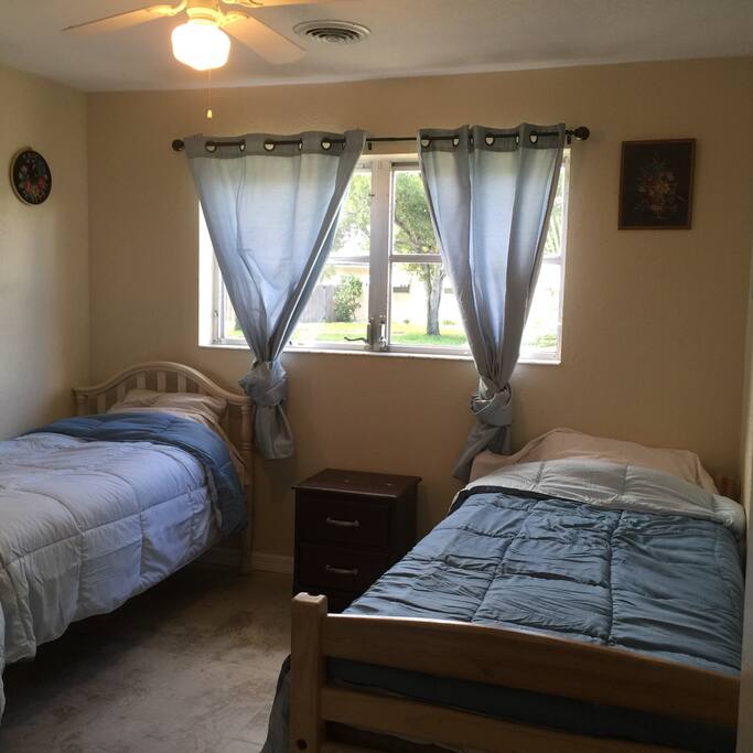 Kids bedroom