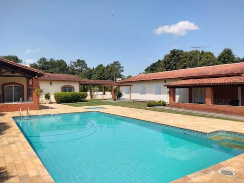 Successful Airbnb property: Farmhouse in Porto Feliz, 1h10 from SP in Porto Feliz