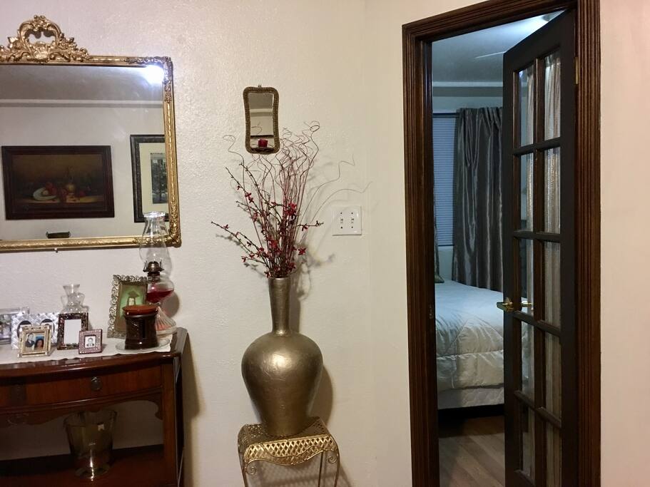 Acceso a la habitación privada