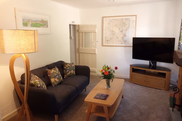 Orchard Cottage. A Rural Delight Close To The Sea - Dawlish Warren