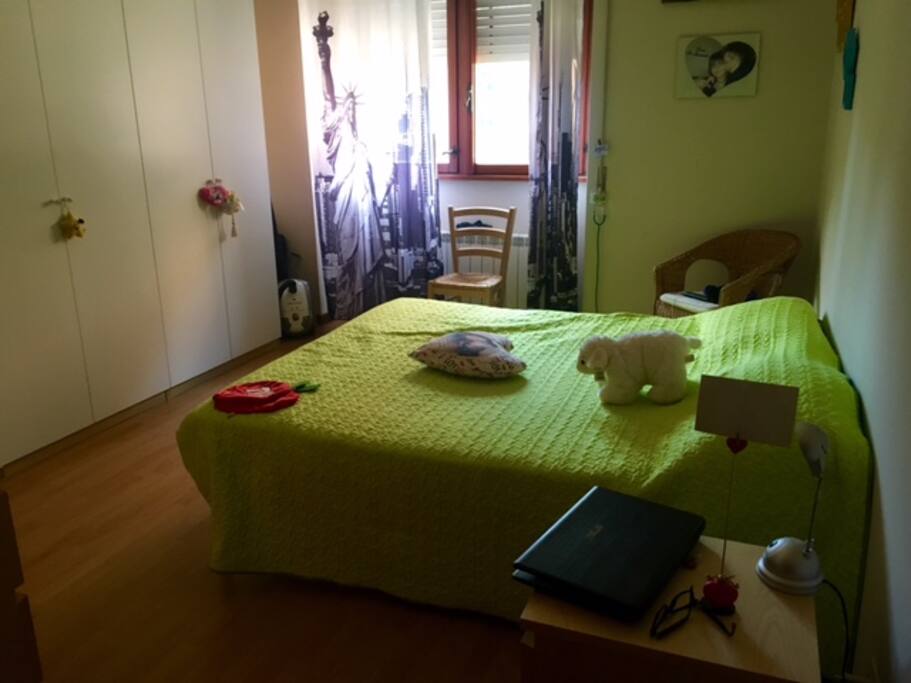 Room in green