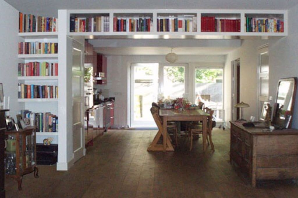 Living room - dining area