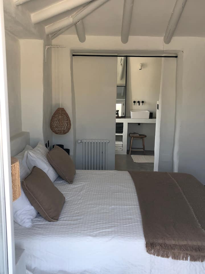 A Lovely,  Brand-new,  Ibiza-style House - Iznájar