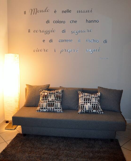 Divano letto matrimoniale