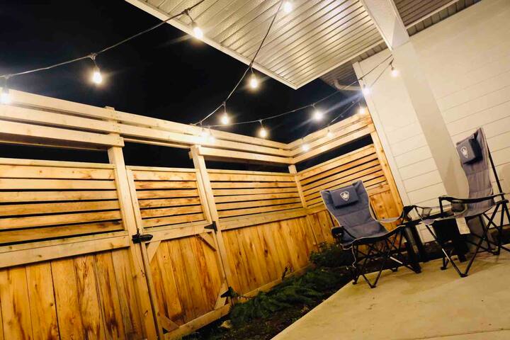Brand New Private Room with own Ensuite BR & Patio