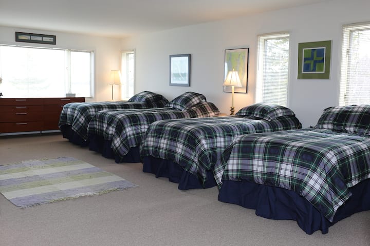 Fun and comfortable sleeping area in the loft for 6. Two screen dividers available to separate, as well.  Dresser and large closet space for storage.