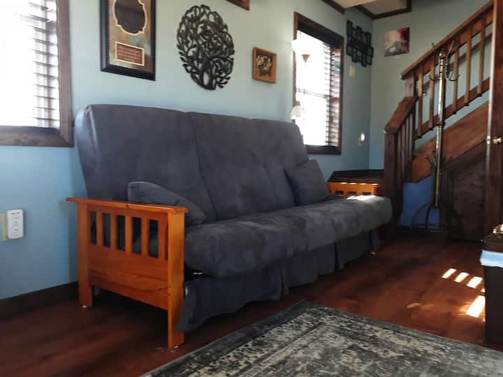Peace On The Prairie — Quiet Nature Retreat - Illinois