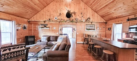 Amazing says it all Moosepines Lodge is Perfect