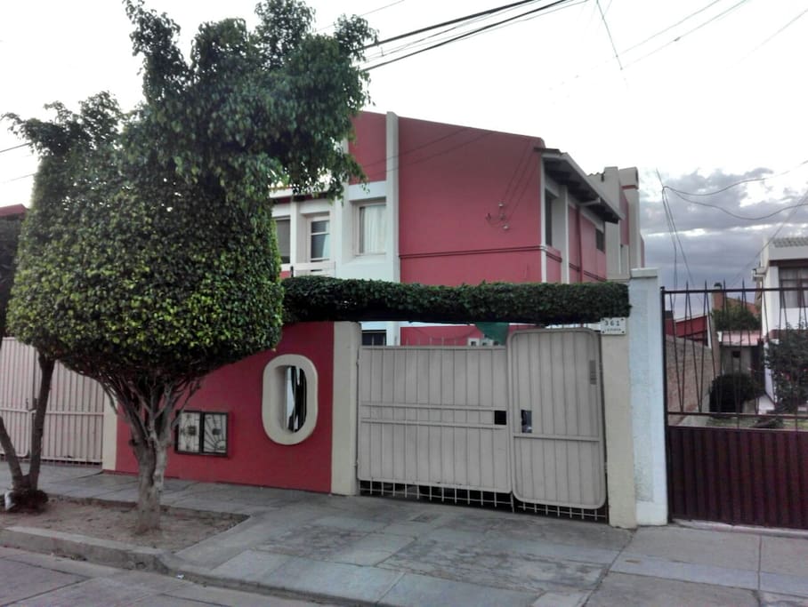 La casa entrada principal