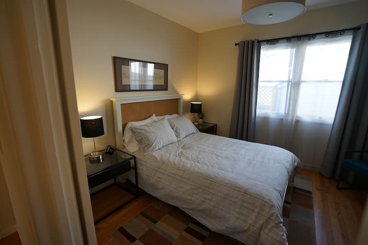 Dormitorio 1 con cama doble