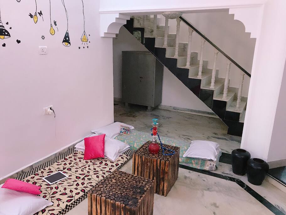 Hall/ lobby