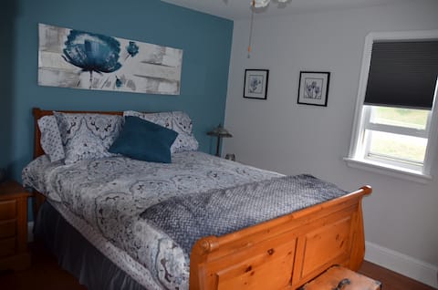 ★Pagnutti Place★Quiet, Clean and Cozy Home★