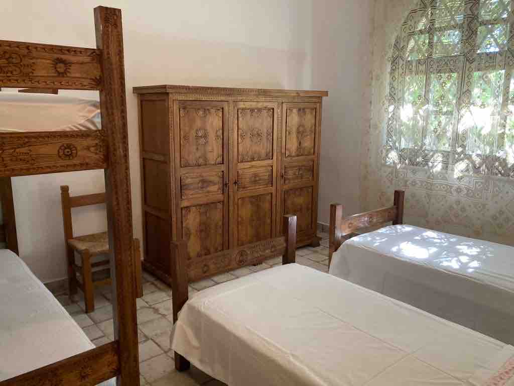 საძინებელი 1