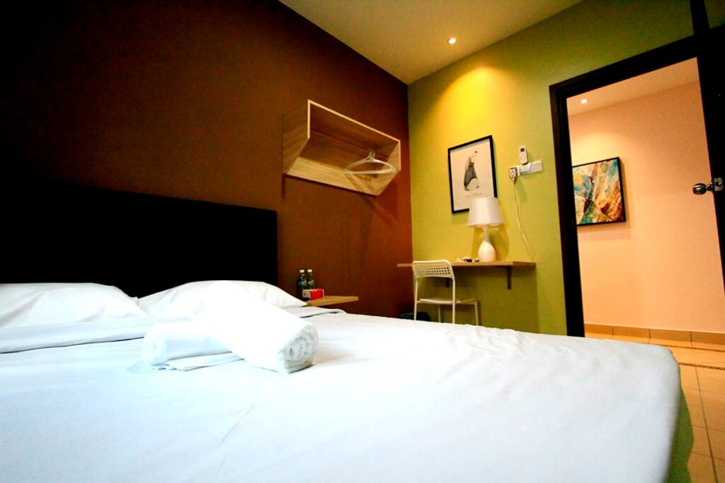Queen Size Real Bed