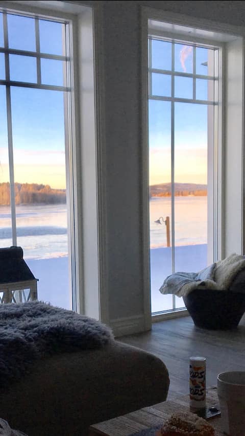 Successful Airbnb property: Northern Lights exclusive house by the river in Boden