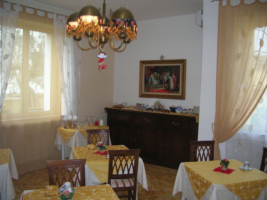 L'accogliente sala colazione