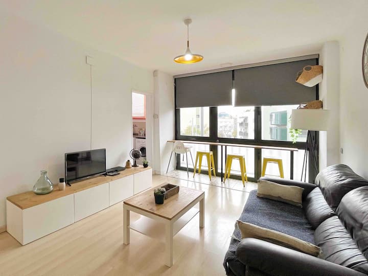 3-bedroom Apartment In Montjuic - Barcelona